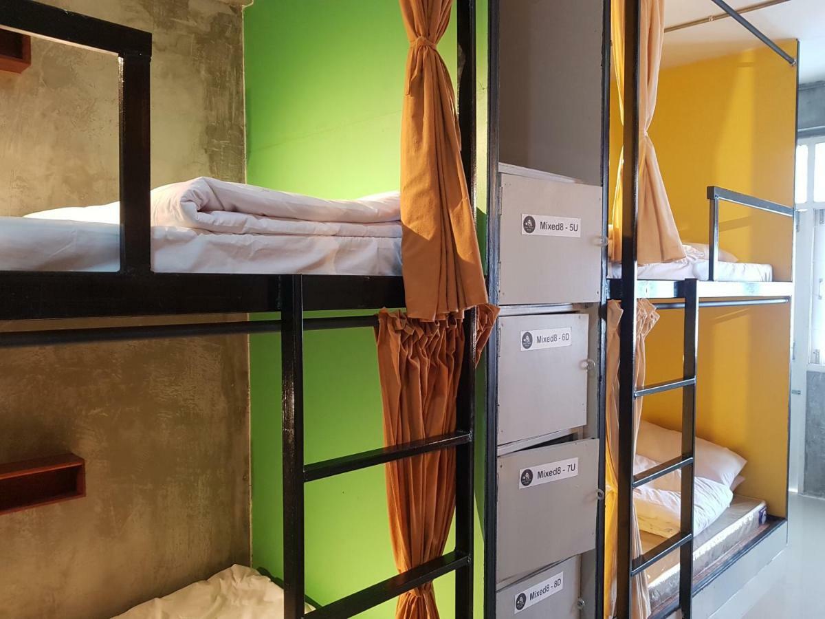 Yellow Flower Hostel Chiang Rai Zewnętrze zdjęcie